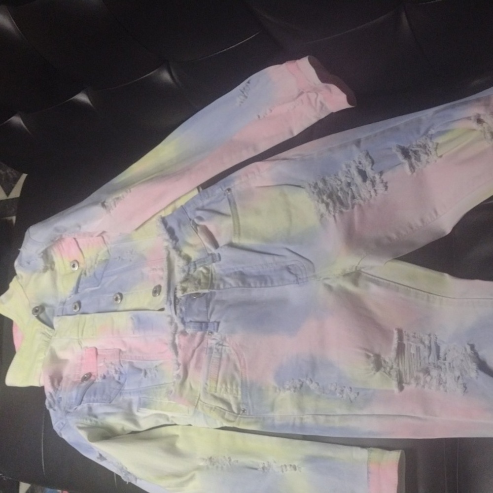 Multi Colored Jeans Outfit Size Small 10/12